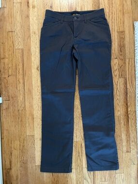 Lee Women’s  Straight Leg Chinos in Navy